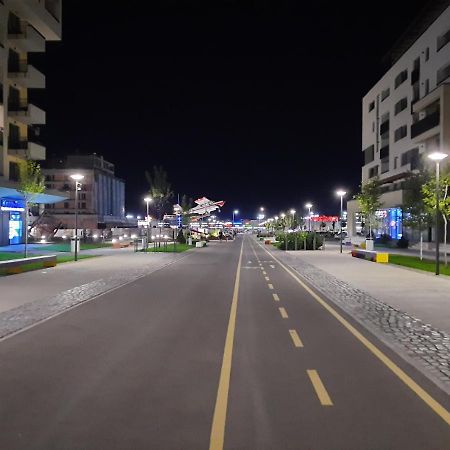 Apartament 4Tourists 2 Braşov Esterno foto