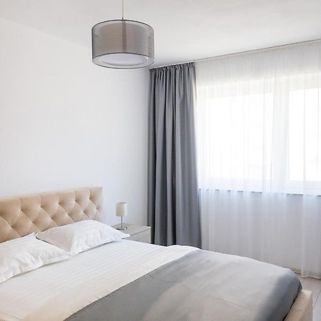 Apartament 4Tourists 2 Braşov Esterno foto