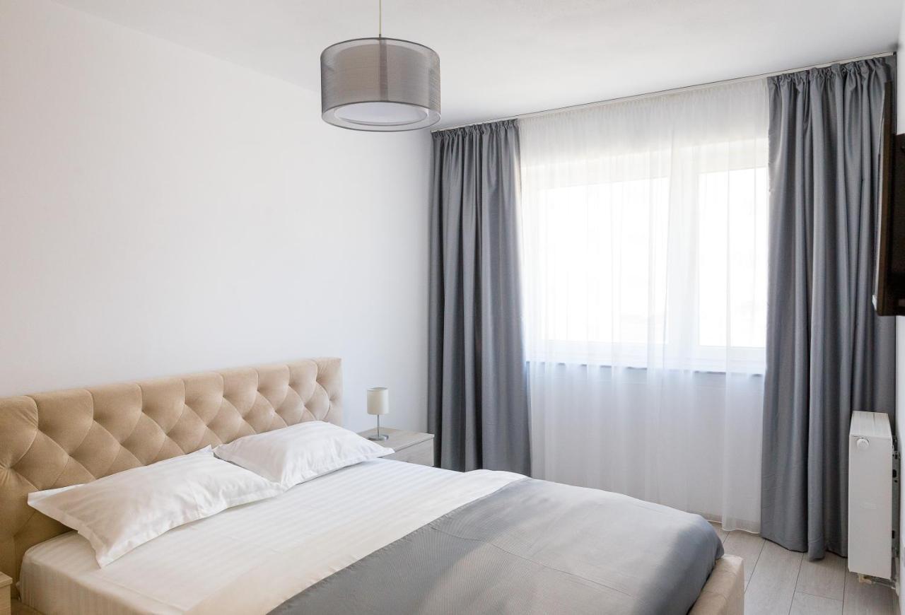 Apartament 4Tourists 2 Braşov Esterno foto